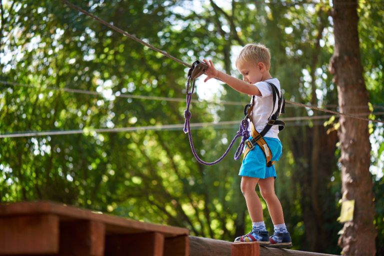5 deportes de aventura para hacer con niños